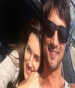 Kriti Sanon With Sushant Singh Rajput