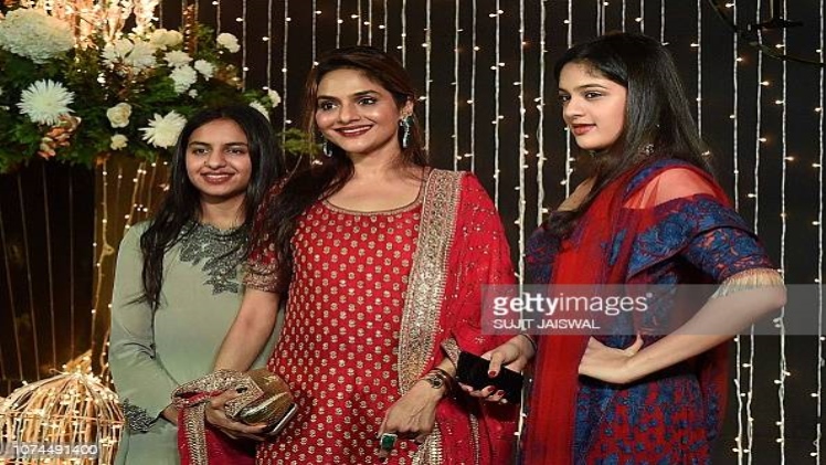 Ameya Shah (Madhoo’s Daughter) Age, Height, Biography Ameya Shah Madhoos Daughter Age Height Biography