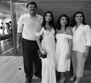 Tina Sutaria (Tara Sutaria's Mother) Biography, Age, Height, Husband & More 1 Tina Sutaria